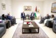 شفا - استقبل نائب رئيس اللجنة التنفيذية لمنظمة التحرير الفلسطينية، ونائب رئيس دولة فلسطين، حسين الشيخ، وفد من بلدية رام الله، برئاسة رئيس البلدية، عيسى قسيس، في مكتبه بمدينة رام الله.