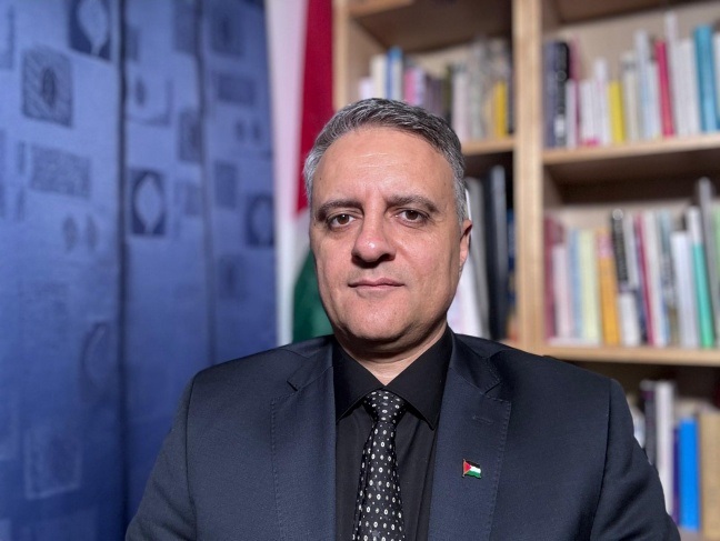 حركة فتح تُعين د. جمال نزال عضوا في المجلس الوطني الفلسطيني
