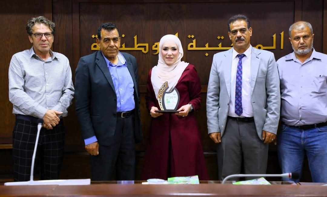 في حفل بهيج ، المكتبة الوطنية الأردنية تحتضن إشهار كتاب "إنما الإنسان أثر 2" للدكتورة تهاني رفعت بشارات