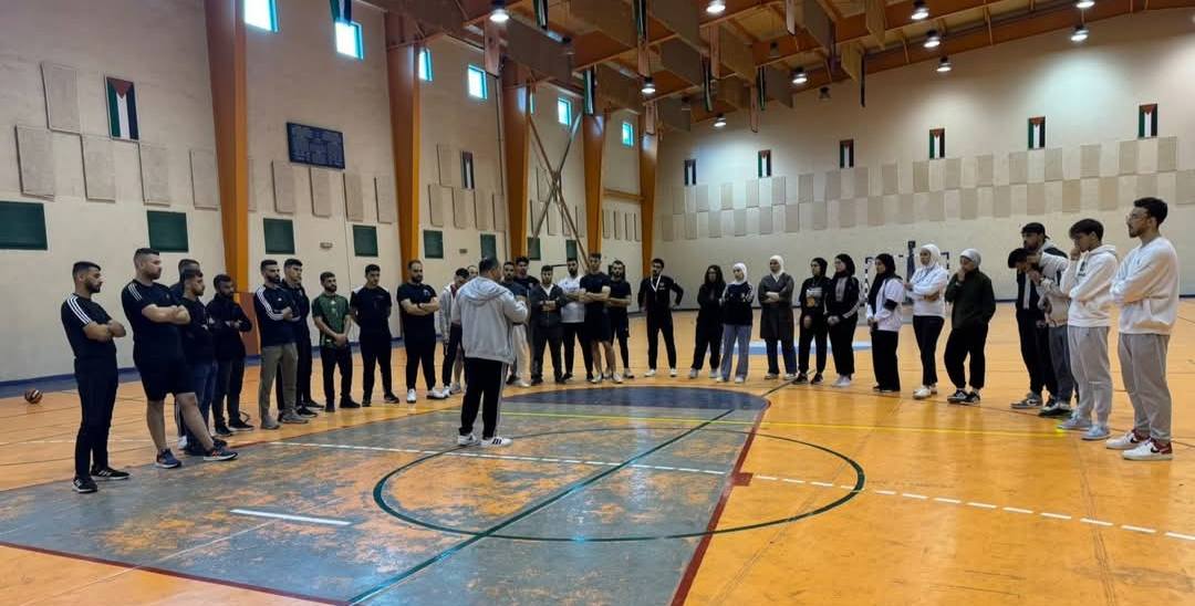 الاتحاد الفلسطيني لكرة السلة يُطلق دورة حكام مستجدين بالتعاون مع جامعة النجاح