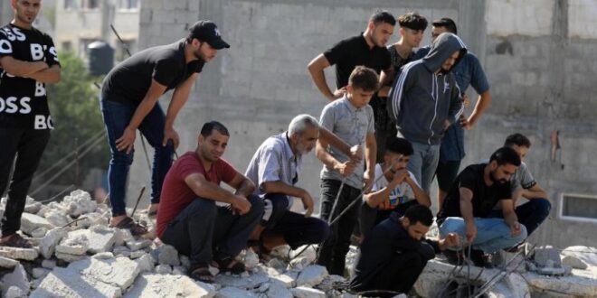 أكثر من 50 شهيدا جراء قصف الاحتلال جنوب وشمال قطاع غزة منذ الليلة الماضية