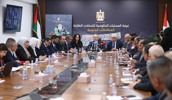 رئيس الوزراء الفلسطيني يعلن قطاع غزة منطقة مجاعة