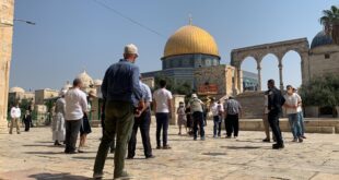 مستوطنون يقتحمون المسجد الأقصى المبارك