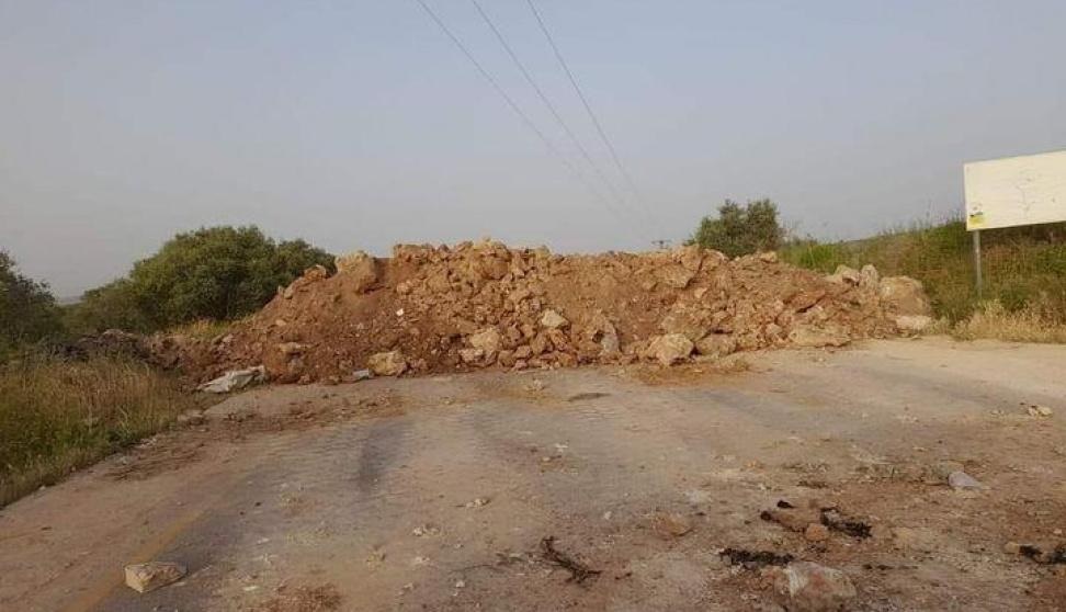 الاحتلال يغلق طريقا زراعيا شمال غرب نابلس