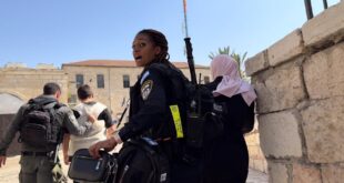 الاحتلال يعتقل سيدة وطفل من البلدة القديمة في القدس