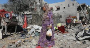 ثلاثة شهداء بقصف الاحتلال خيمة نازحين بمواصي خان يونس بقطاع غزة