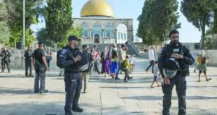 عشرات المستوطنين يقتحمون المسجد الأقصى
