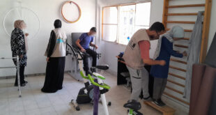 الجمعية الوطنية للتأهيل تواصل تقديم خدمات العلاج والتأهيل للأشخاص ذوي الإعاقة والنازحين والمصابين في غزة