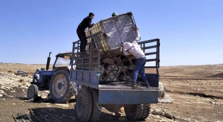 اعتداءات المستوطنين تجبر 6 عائلات على الرحيل من خربة سمرة بالأغوار