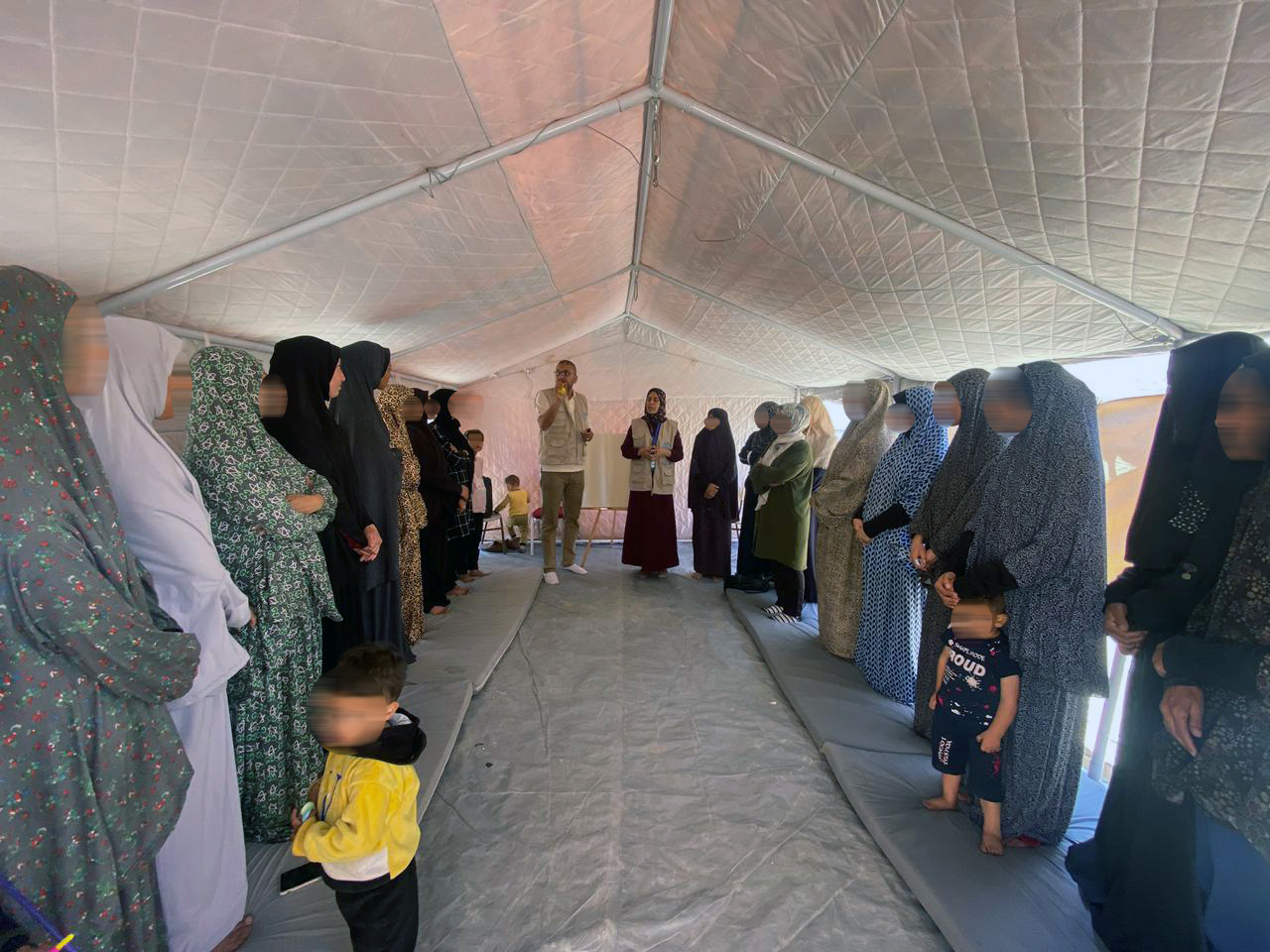 الجمعية الوطنية للتأهيل تواصل جلسات التفريغ النفسي للسيدات في غزة