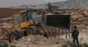 الاحتلال يغلق طريقا زراعيا في الخضر جنوب بيت لحم