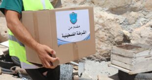 الشرطة الفلسطينية تقدم مساعدات للمواطنين في مسافر يطا جنوب الخليل