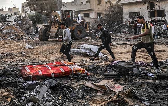 ثلاثة شهداء في قصف للاحتلال على مدينة غزة