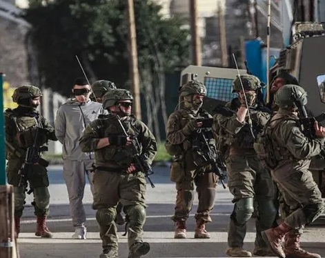 الاحتلال يعتقل 16 مواطنا من مخيم الدهيشة جنوب بيت لحم