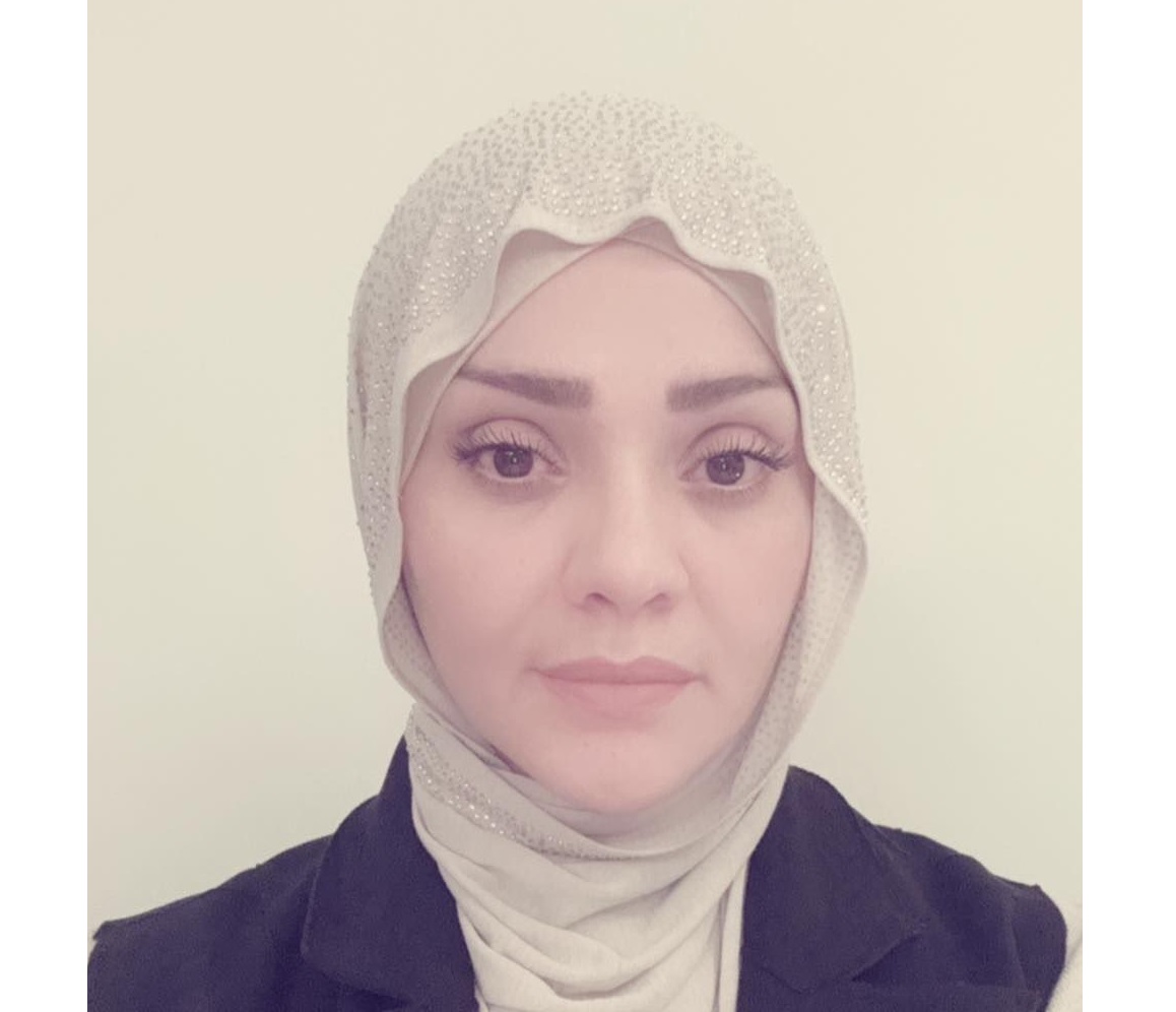 "مرآةُ الغيابِ تكتبُني" بقلم : وفاء داري