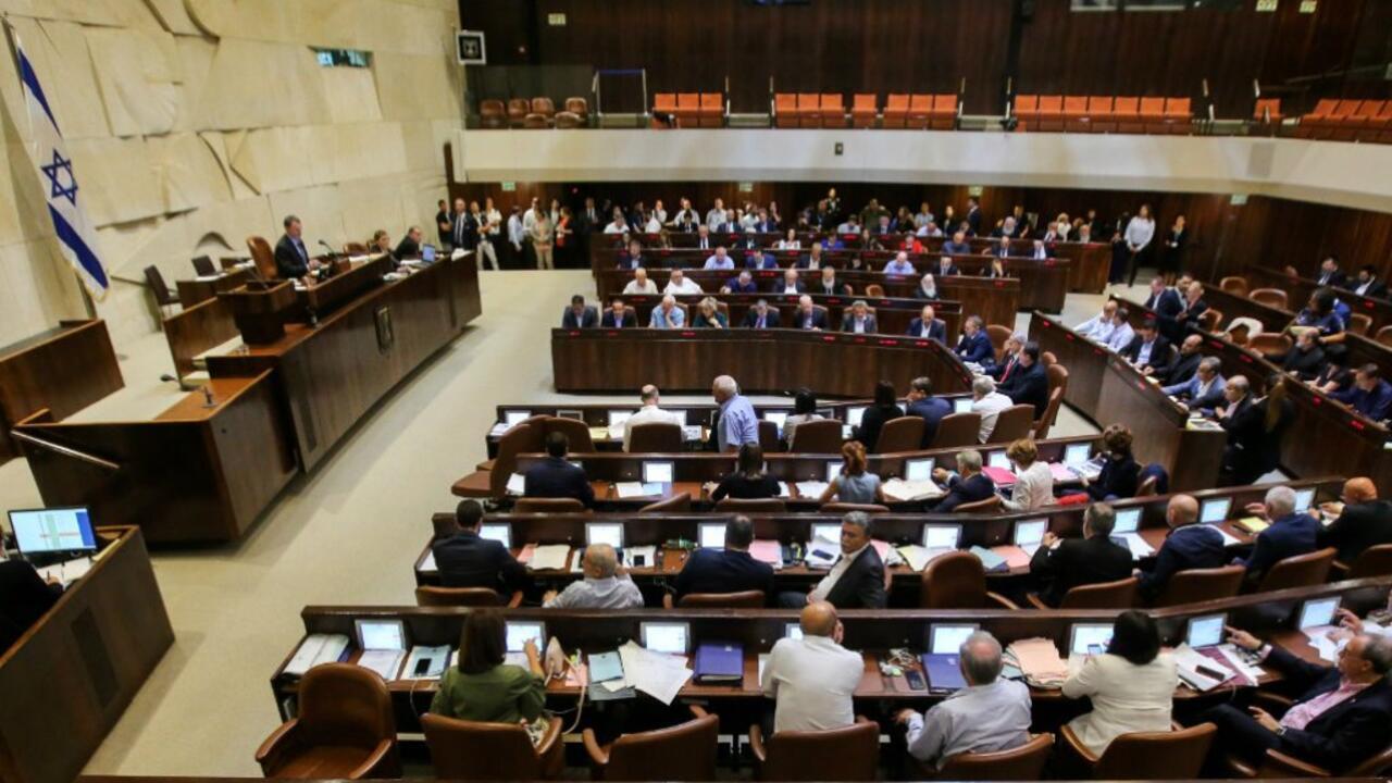 الكنيست تصوت الليلة بالقراءة التمهيدية على حل نفسها