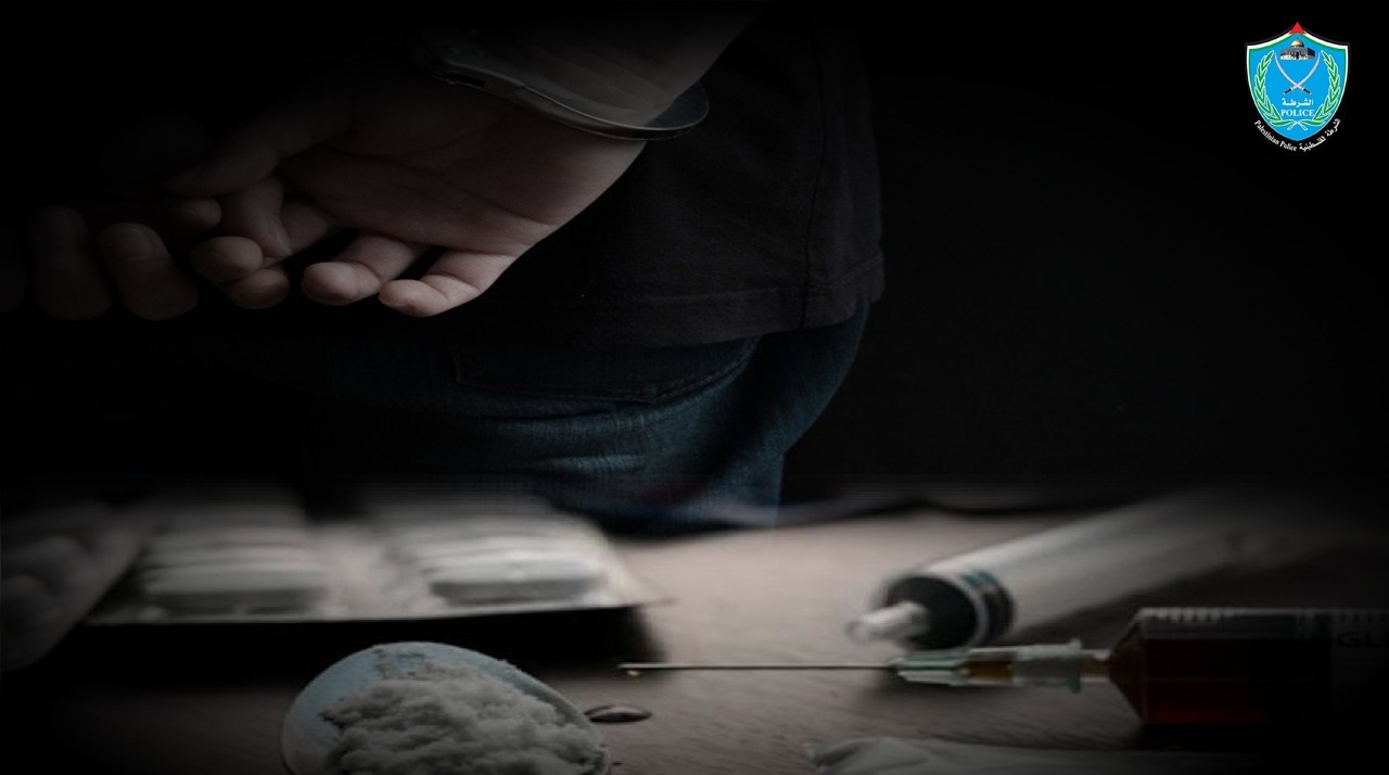 القبض على تاجر مخدرات بطوباس ومروجين للمواد المخدرة في نابلس