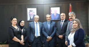 وزير العدل يلتقي وفدًا من الحملة الاكاديمية الدولية لمناهضة الاحتلال والابرتهايد الاسرائيلي ( IACA )