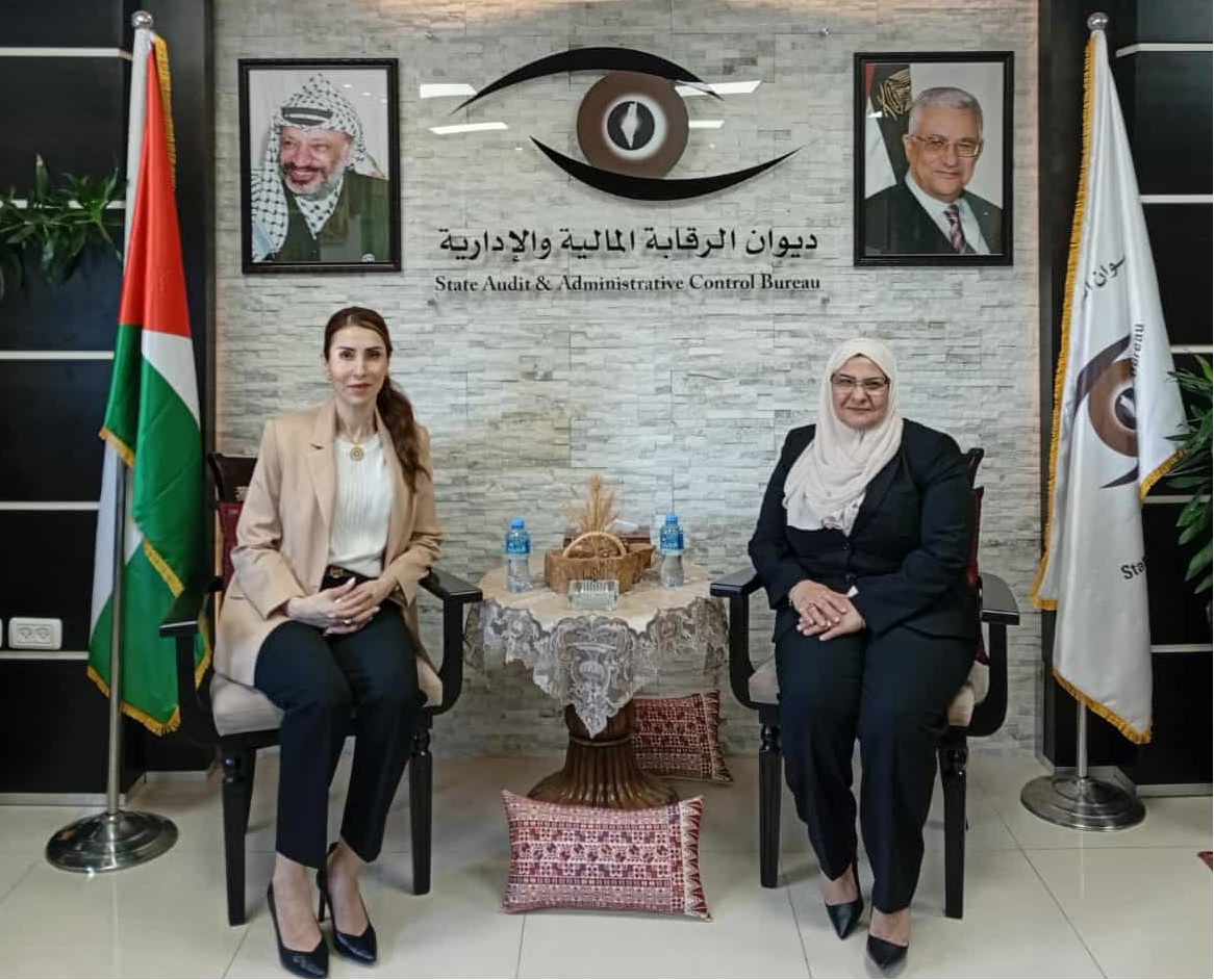 رئيس ديوان الرقابة المالية والإدارية السيدة أمل فرج تستقبل وزيرة العمل إيناس العطاري