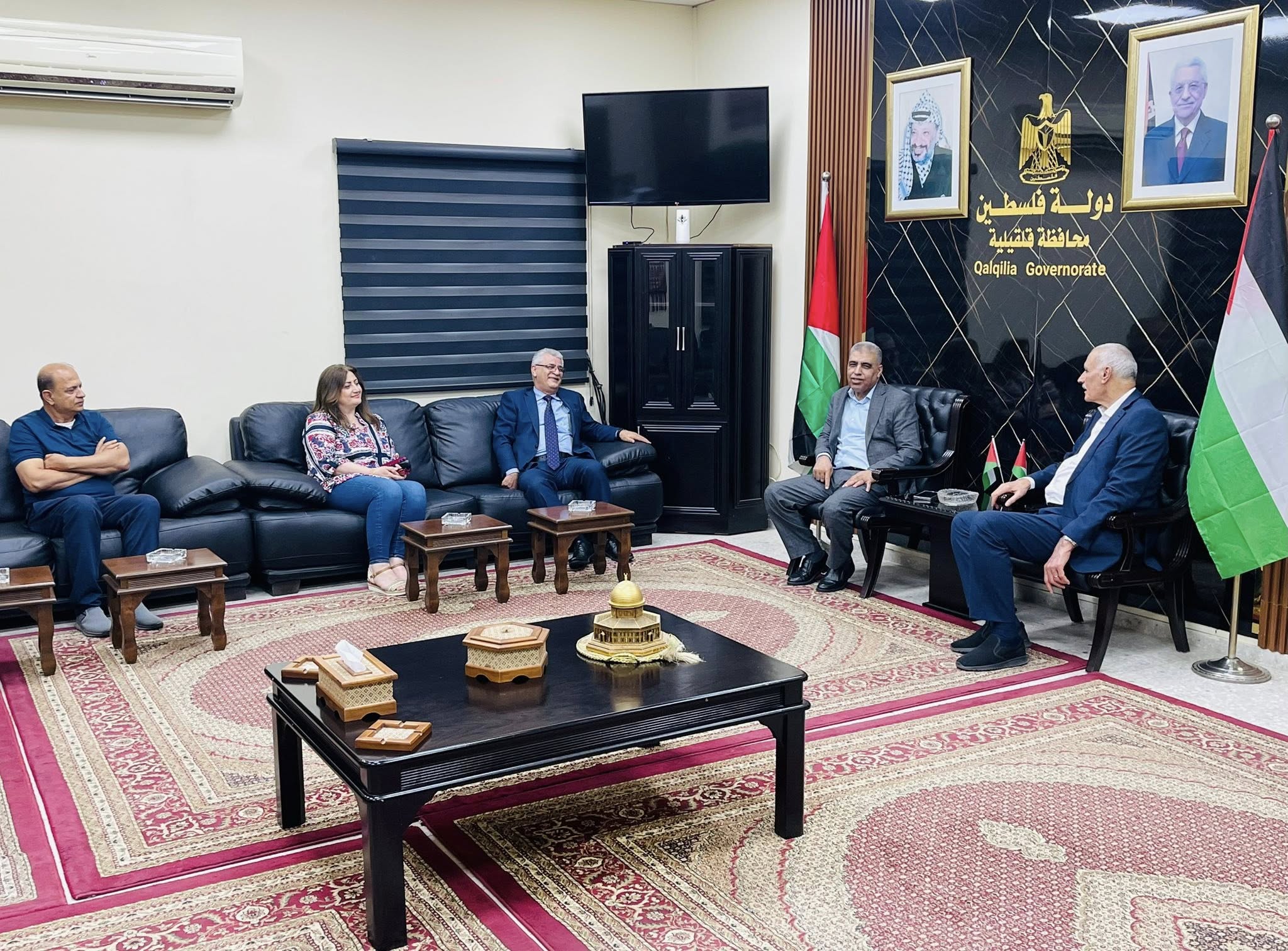 الفريق الحاج إسماعيل جبر يزور محافظة قلقيلية ويشيد بصمود أهلها