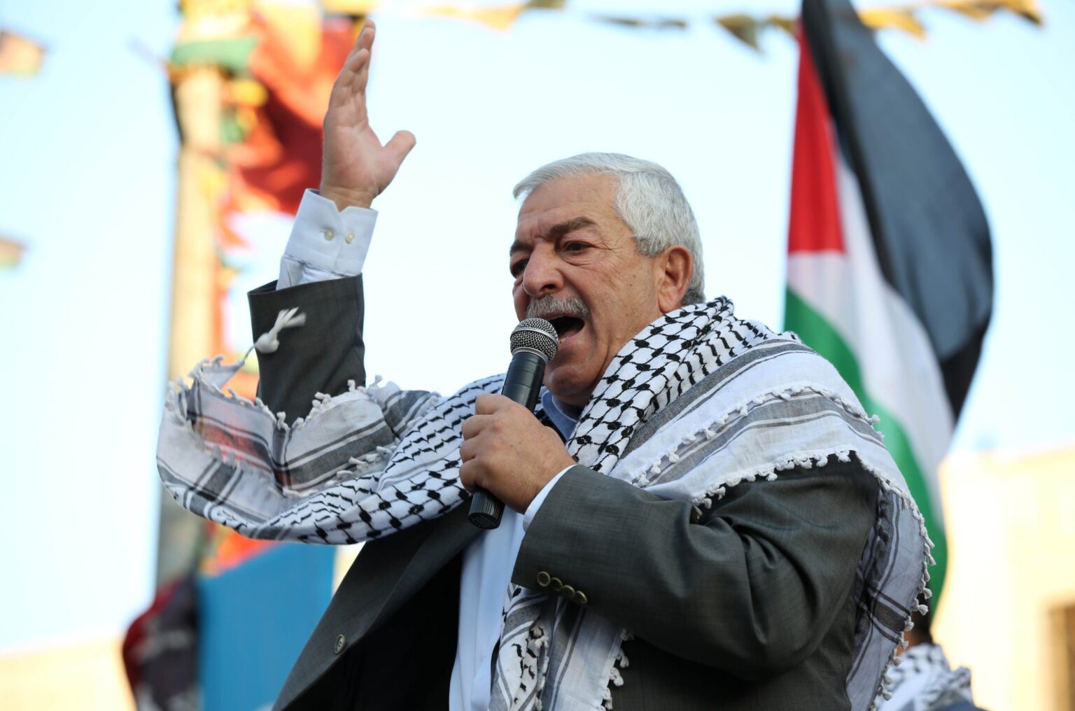 محمود العالول يشيد بالموقف الفرنسي ويدعو دول العالم إلى خطوات مماثلة