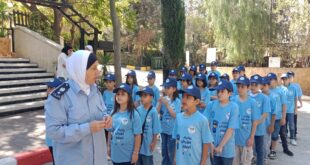 الشرطة المجتمعية في الخليل تفتتح فعاليات مخيم الشرطي الصغير