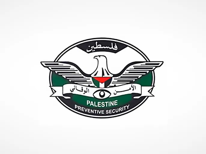 جهاز الأمن الوقائي يضبط مخزن أدوية طبية منتهية الصلاحية وغير مرخصة في محافظة الخليل
