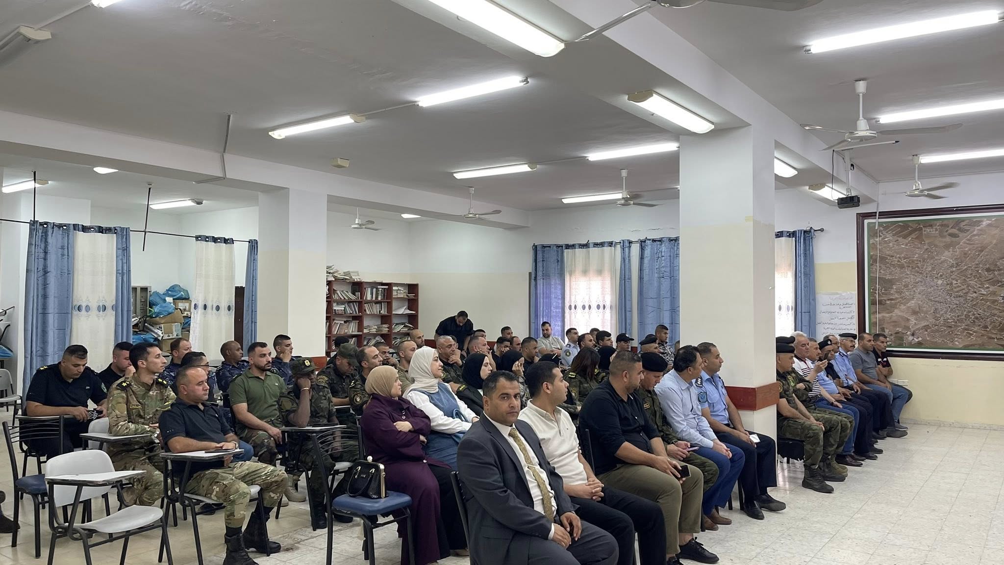 التوجيه السياسي ينظم محاضرة توعوية في طوباس حول “الوضع السياسي الراهن”
