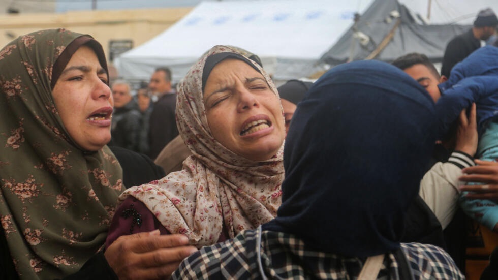 19 شهيدا في قصف للاحتلال استهدف مناطق متفرقة من قطاع غزة
