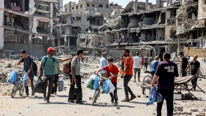 جيش الاحتلال ينذر بإخلاء مناطق بدير البلح وسط قطاع غزة