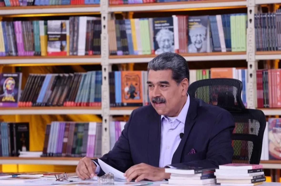 على هامش مهرجان الشعر الدولي في فنزويلا : الرئيس الفنزويلي يؤكد مركزية القضية الفلسطينية