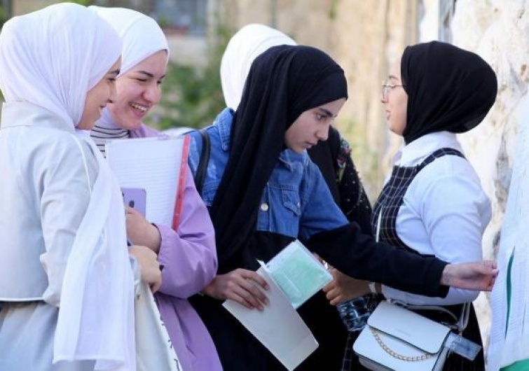 وزارة التربية و التعليم تعلن نتائج الثانوية العامة التوجيهي الأحد الساعة 9 صباحا