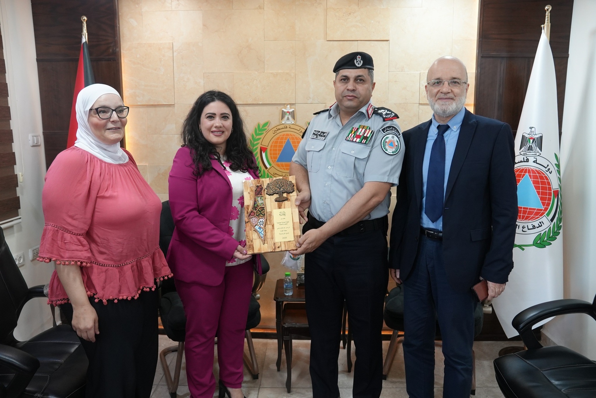 مدير عام الدفاع المدني اللواء أكرم ثوابتة يستقبل وفد الكلية الدولية الجامعية للعلوم والصحة