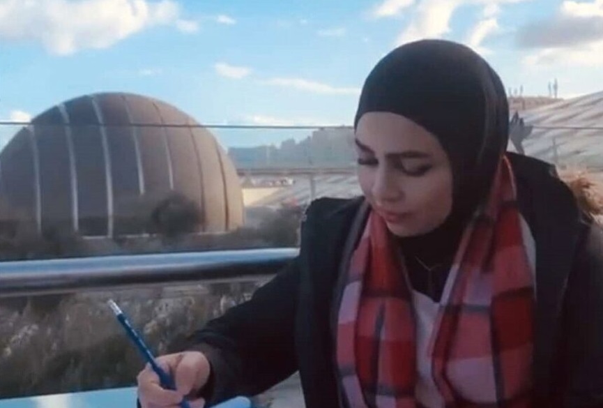 قصة قصيرة بعنوان ، وردة الخيام ، بقلم : غدير الزبون