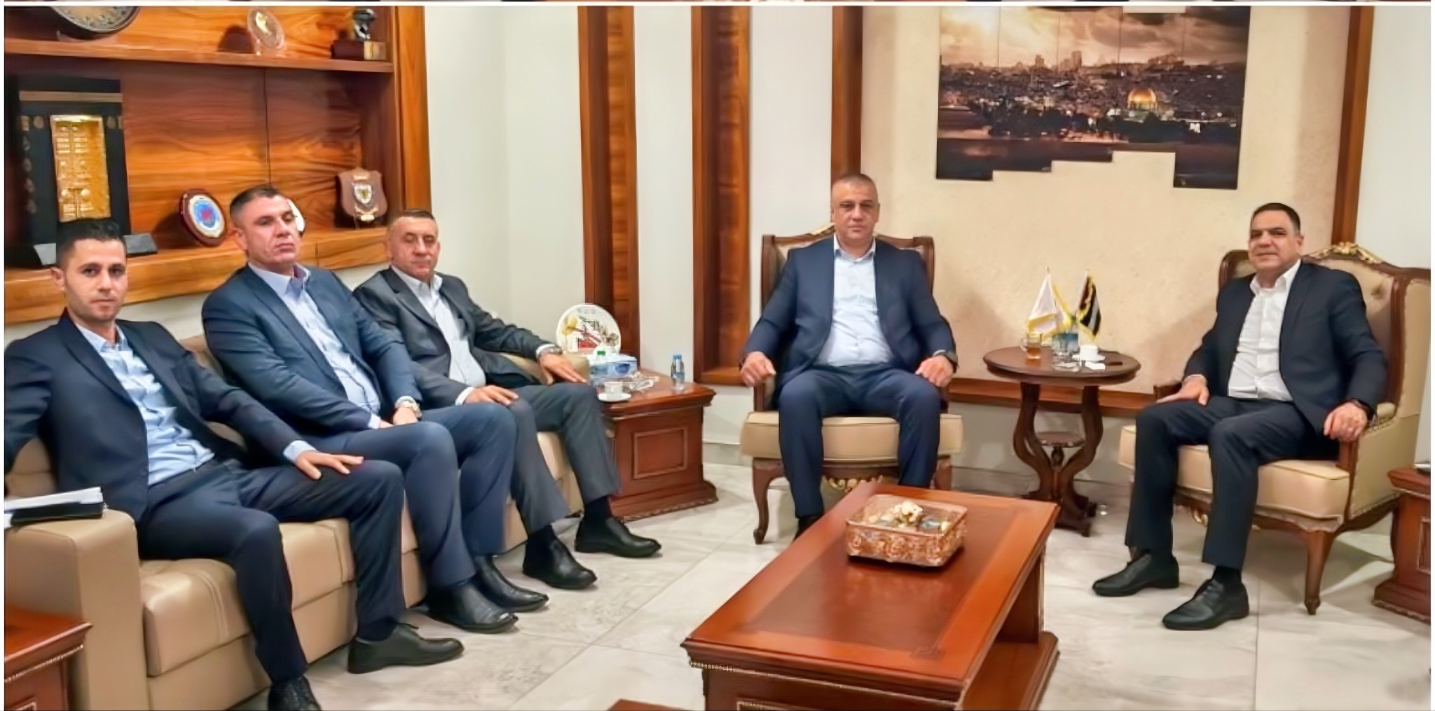 قائد الاستخبارات العسكرية يستقبل قائد الارتباط العسكري ويبحثان سبل التعاون في ظل الأوضاع الراهنة