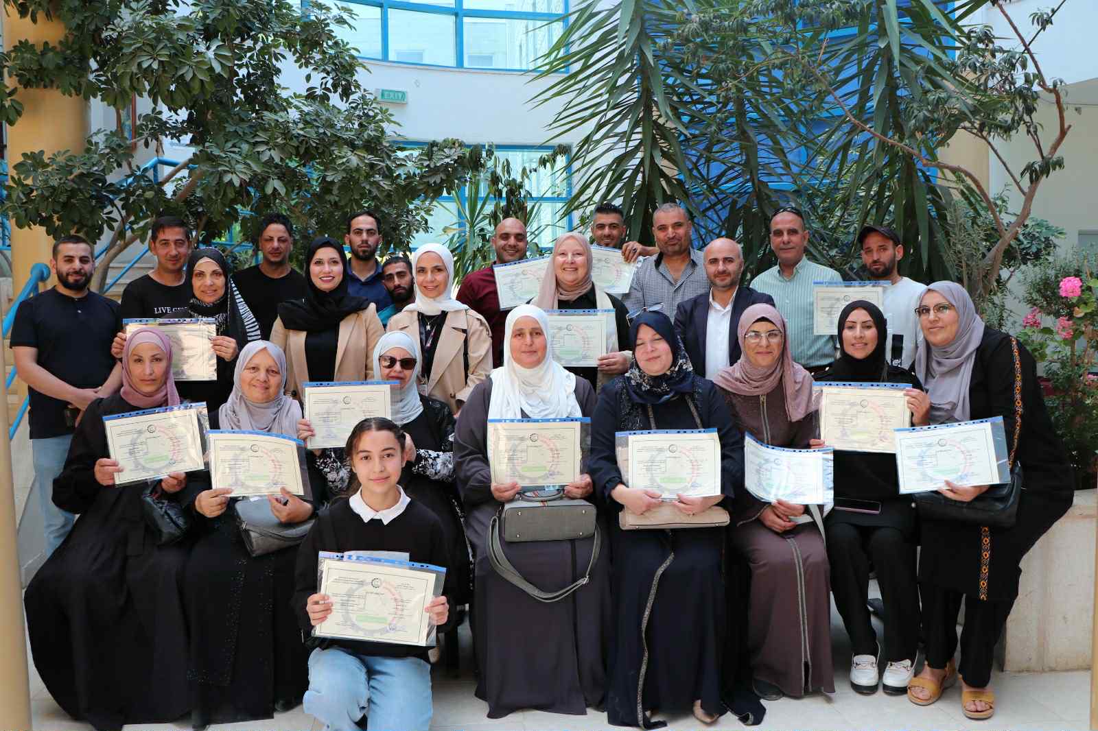 جامعة بوليتكنك فلسطين تُنفّذ تدريب اللغة العبرية للمبتدئين لمجموعة من المشاركين في المناطق المغلقة بالخليل