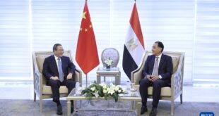 رئيس مجلس الدولة الصيني: الصين مستعدة لتعزيز تنمية التجارة البينية وتوسيع نطاق التعاون مع مصر