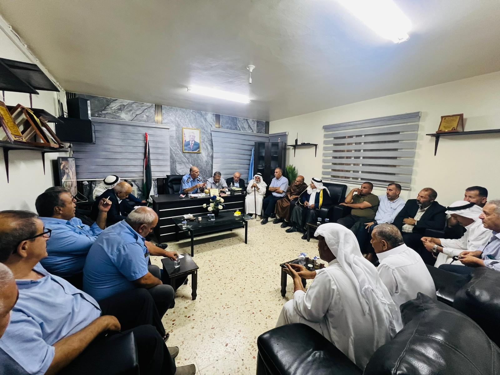 الشرطة المجتمعية تطلق المجلس المجتمعي السابع في يطا لتعزيز التعاون والشراكة