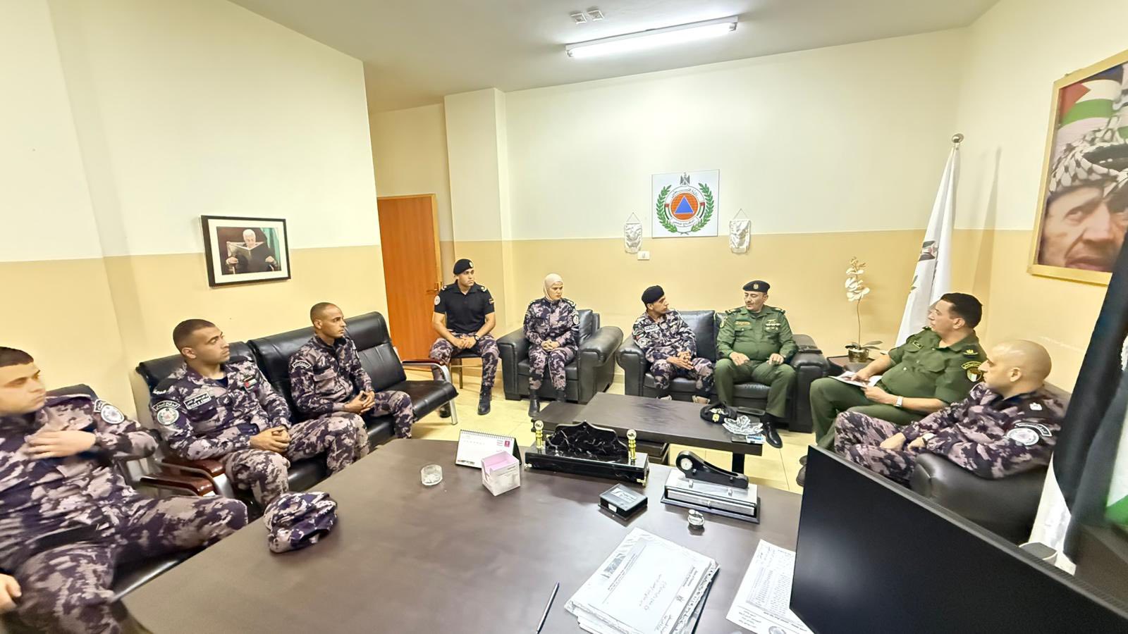 الأمن الوطني يشارك في لقاء مع الدفاع المدني في بلدة الرام