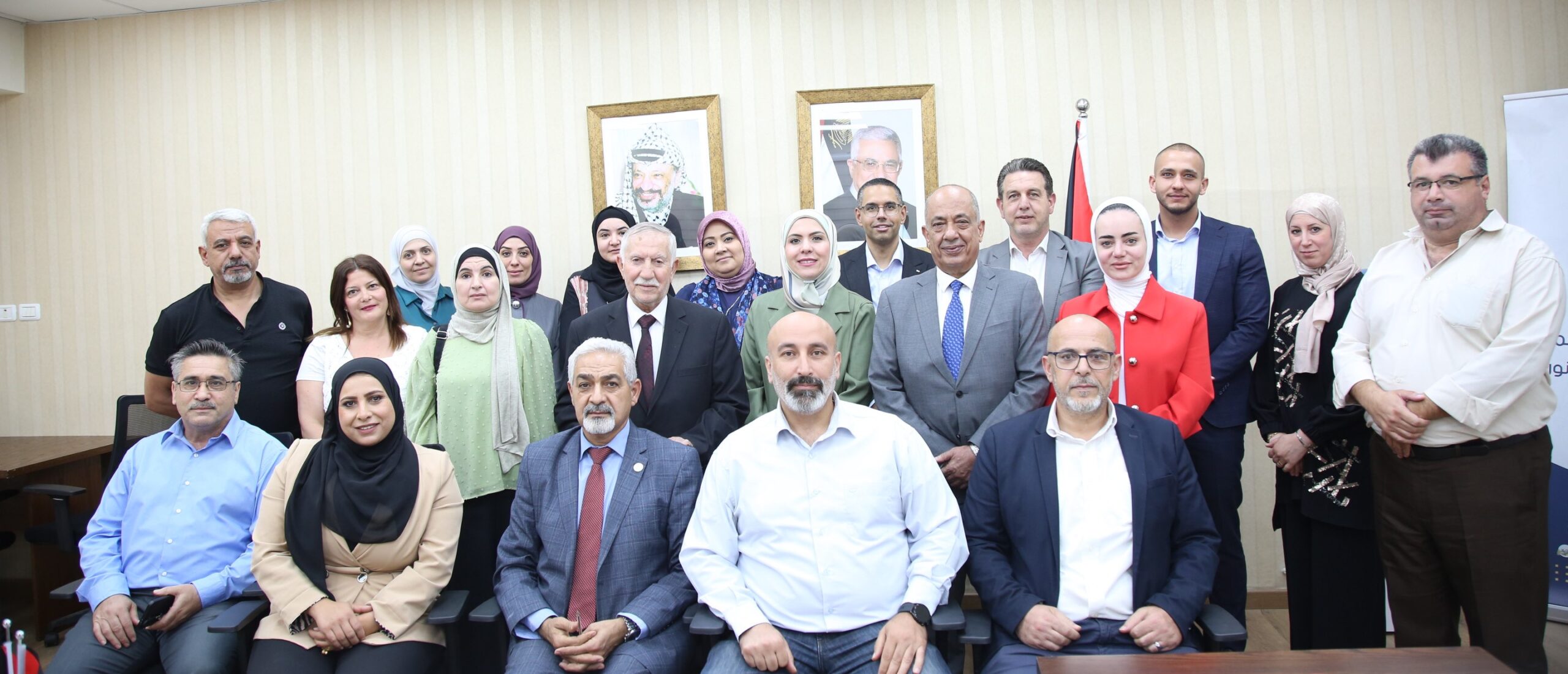 ديوان الجريدة الرسمية ودائرة حقوق الإنسان والمجتمع المدني - منظمة التحرير الفلسطينية يوقعان مذكرة تفاهم