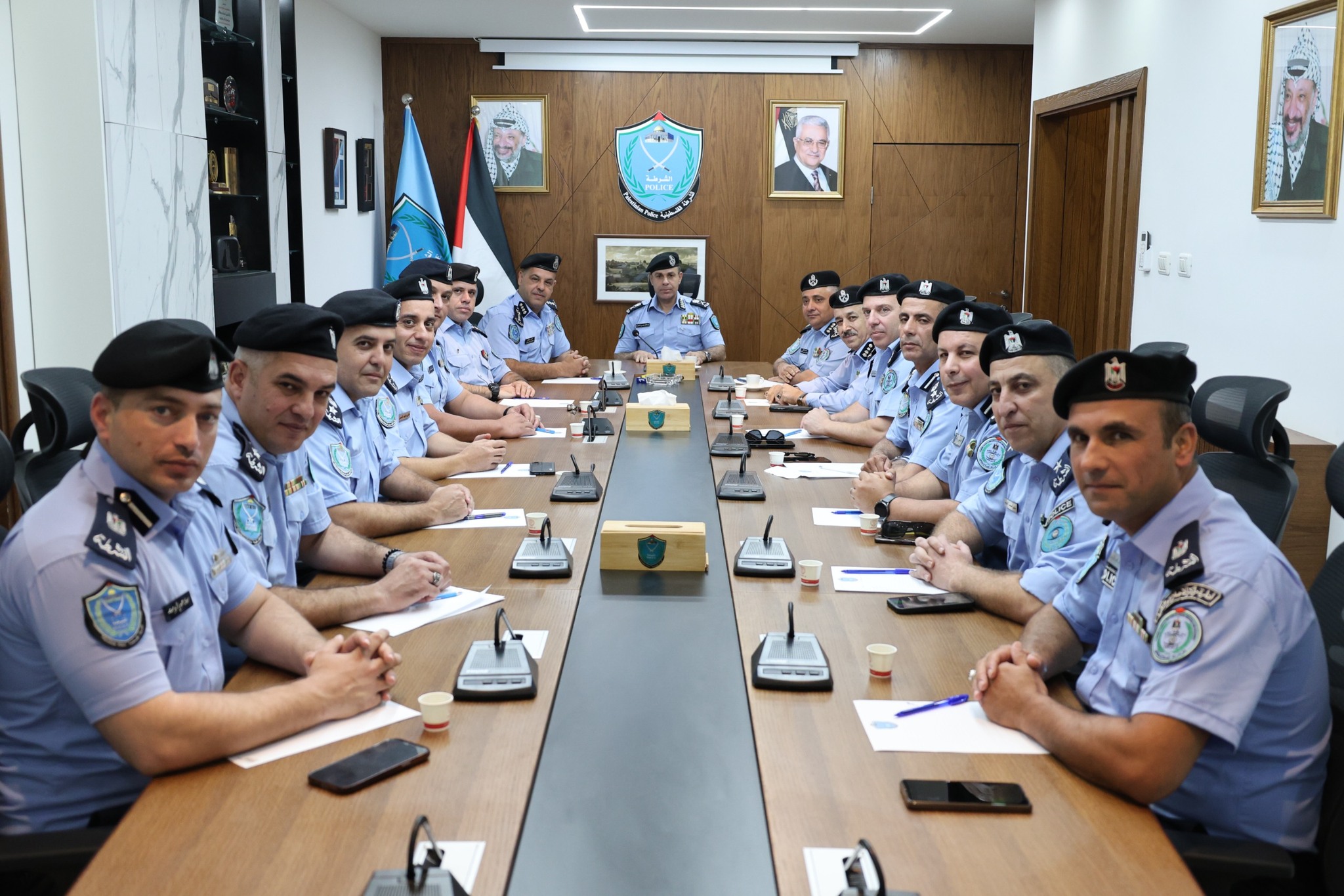 اللواء علام السقا يجتمع بمدراء مراكز الإصلاح والتأهيل ويؤكد على تعزيز البرامج التأهيلية للنزلاء