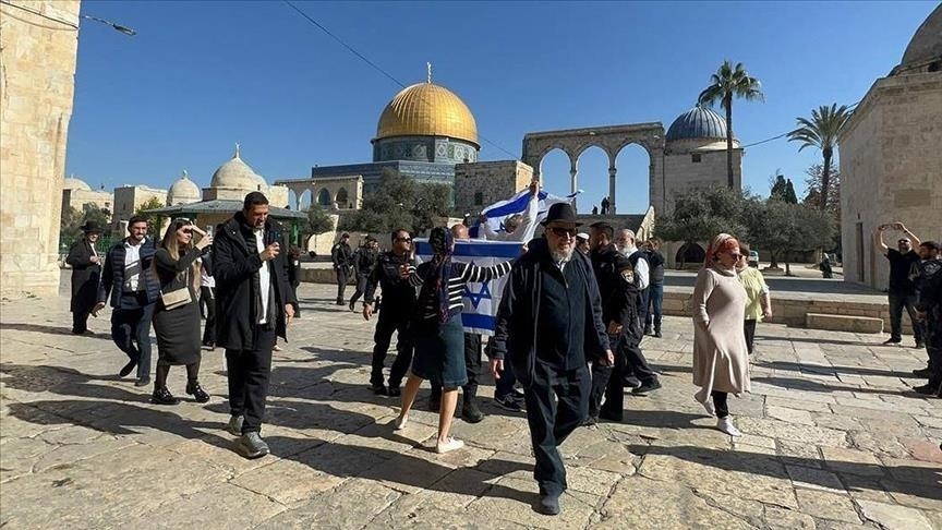 تقرير : المسجد الأقصى بين الاقتحام والتغييرات التدريجية