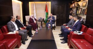 رئيس ديوان الرقابة الاستاذة أمل فرج تلتقي قاضي قضاة فلسطين الشيخ محمود الهباش