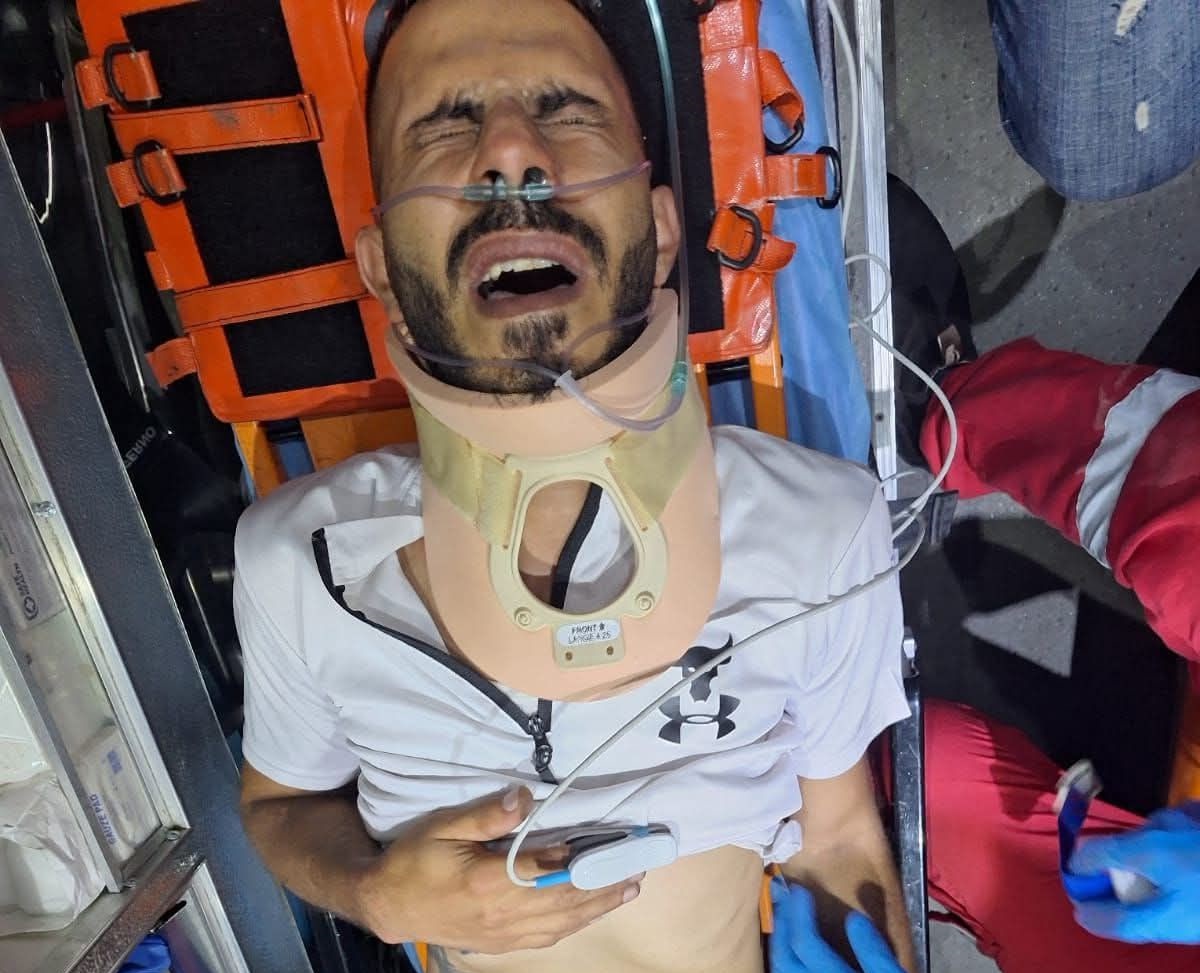الاحتلال يعتدي بالضرب المبرح على الشاب حمزة بوزية شمال سلفيت