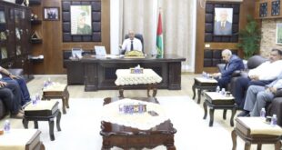 محافظ جنين كمال أبو الرب يستقبل عميد لجنة الإصلاح العشائري فخري تركمان