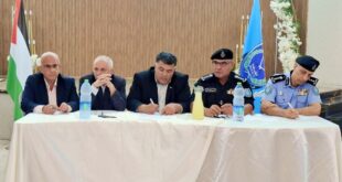 المحافظ دغلس يشارك في لقاء الشرطة الفلسطينية ضمن مبادرة "شراكة وأمان" لتعزيز التعاون مع الهيئات المحلية في نابلس