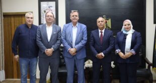 محافظ جنين كمال أبو الرب يطلع السفير الهولندي على مجمل أوضاع المحافظة وانتهاكات الاحتلال