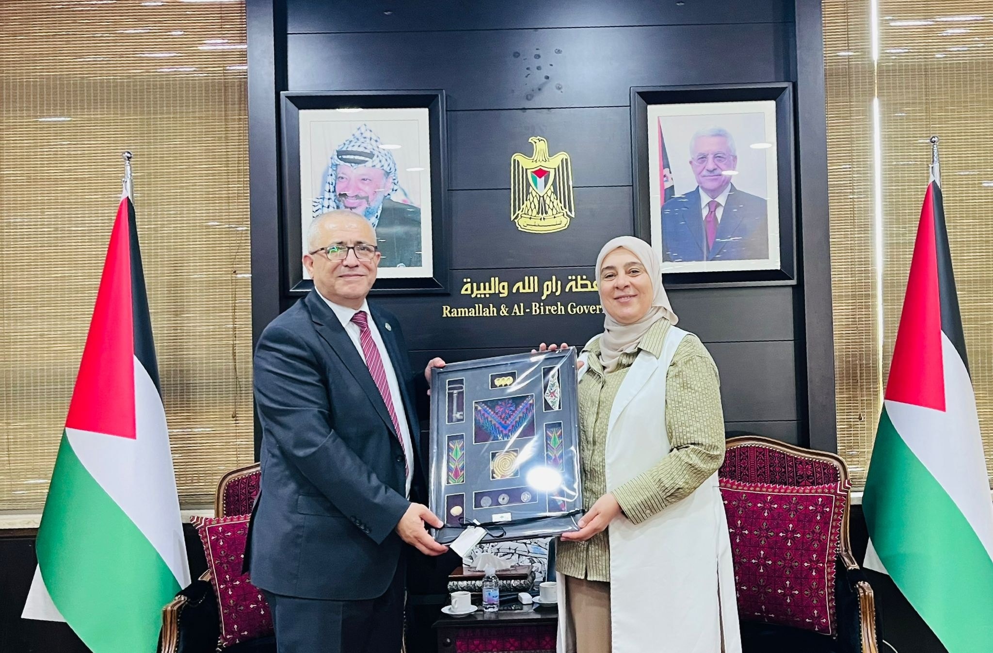 د. ليلى غنام تبحث مع رئيس جامعة بيرزيت إنشاء كلية بمعايير عالمية بدعم من رجل الأعمال حماد الحرازين