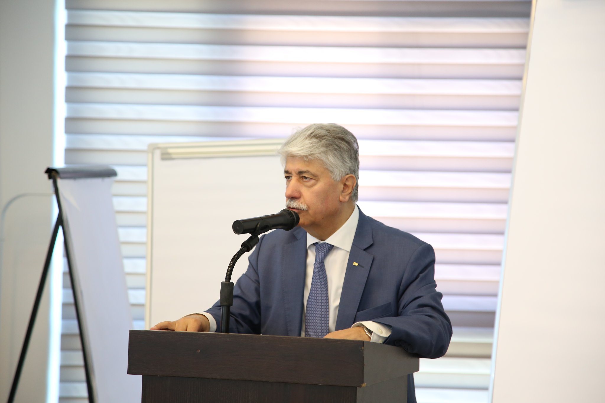 د. مجدلاني : زيارة رئيس مجلس النواب الأميركي لمستعمرة "أرئيل" تشجيع مباشر لسياسات الضم