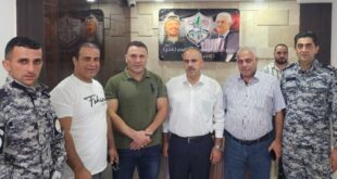 الضابطة الجمركية تزور إقليم حركة فتح في نابلس